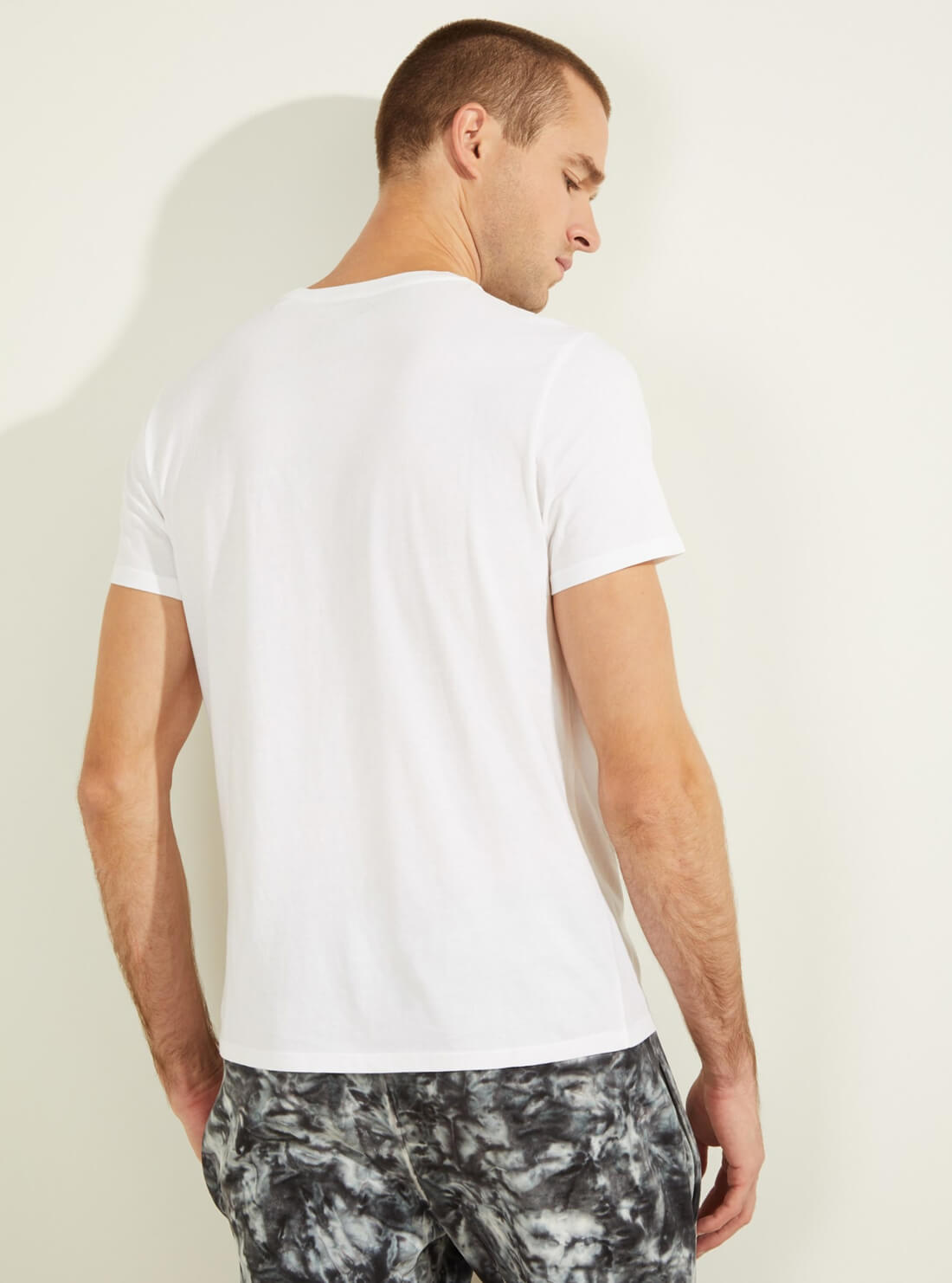 GUESS Mens White Embroidered Essential Logo T-Shirt M0BI1JR9YK0 Back View