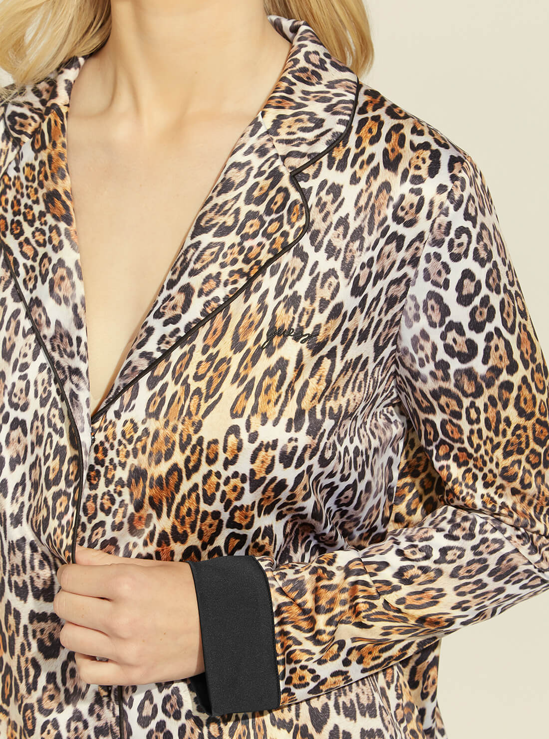 GUESS Womens  Leopard Print Addie Pyjama 2-Piece Set O1BX00WO06A Top Detail View