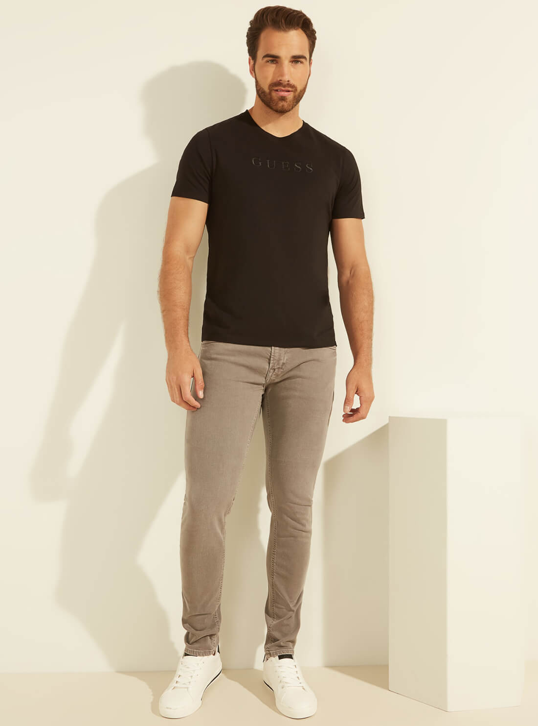 GUESS Mens Low-Rise Dyed Skinny Denim Jeans in Light Brown Khaki M1YAN3R34V0 Full View