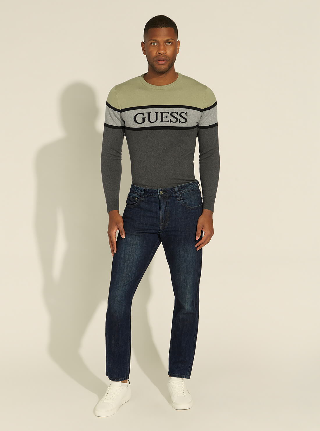GUESS Mens Mid-Rise Athletic Tapered Linen Denim Jeans in Echo Wash M1YAR5R4CI0 Full View