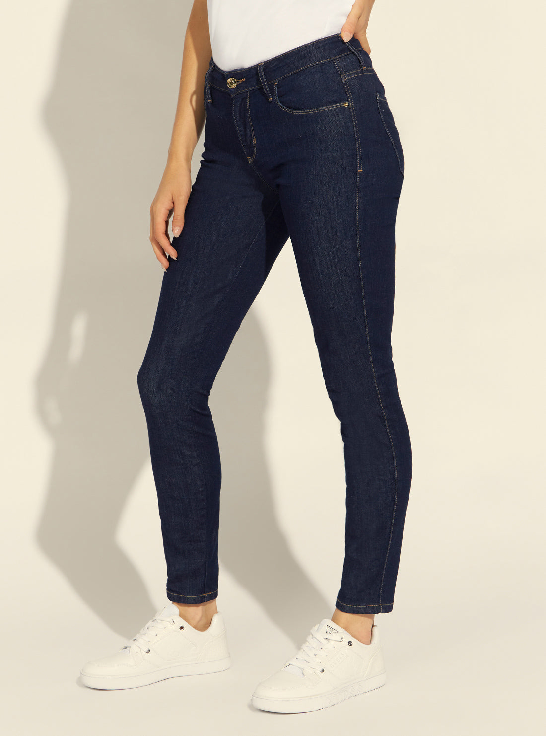 GUESS Womens Mid-Rise Sexy Curve Denim Jeans in Balea Wash WB9AJ3D35U1 Side View