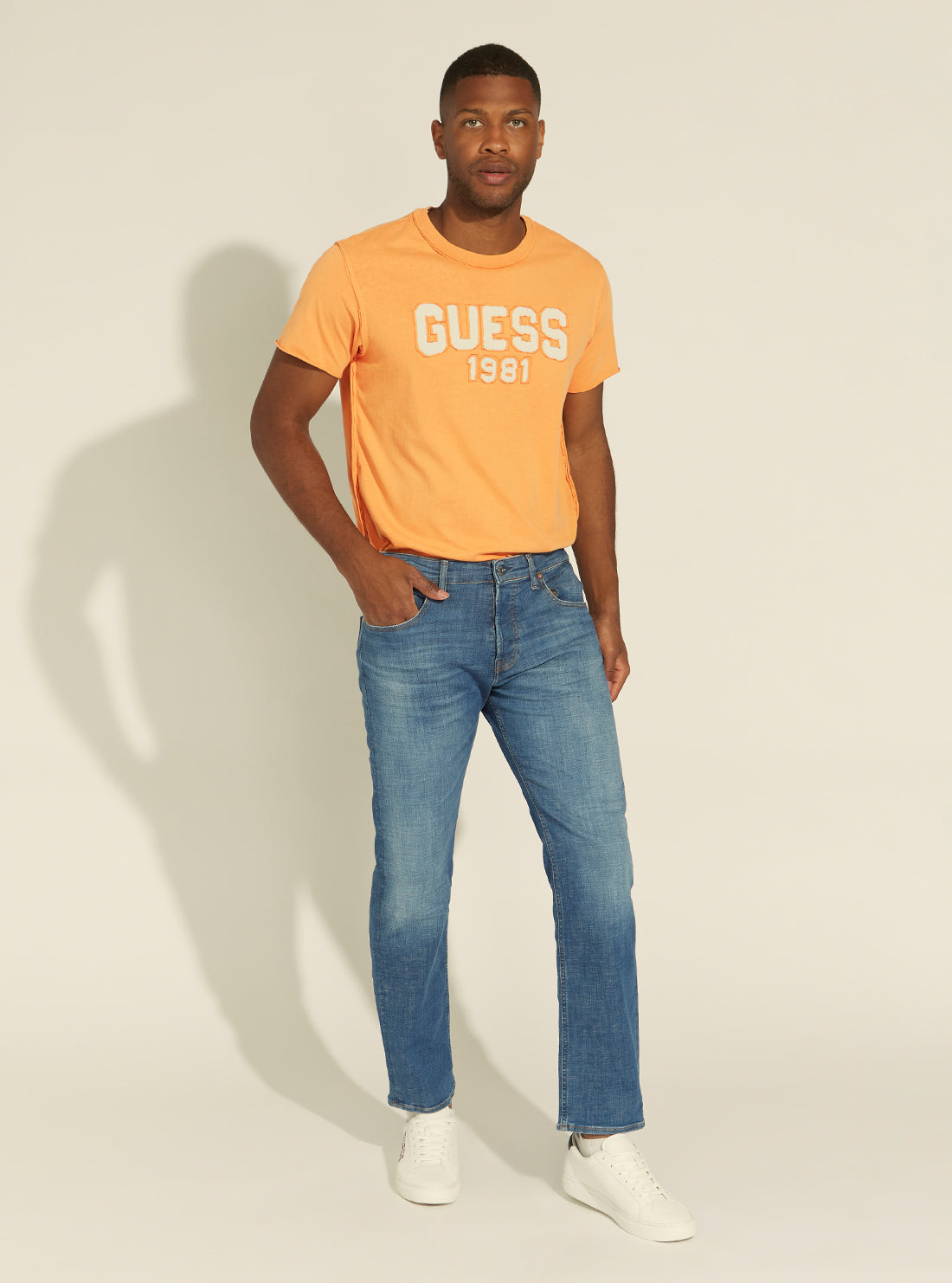 GUESS Mens Mid-Rise Slim Straight Rodeo Denim Jeans in Kane Wash M1YA31D3ZT5 Full View