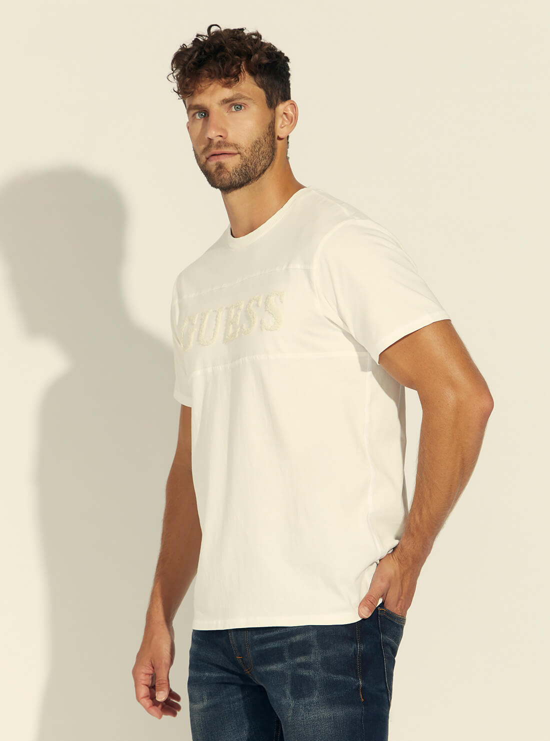 GUESS Mens White Basic Chenille Script T-Shirt M1BI14K8FQ1 Side View